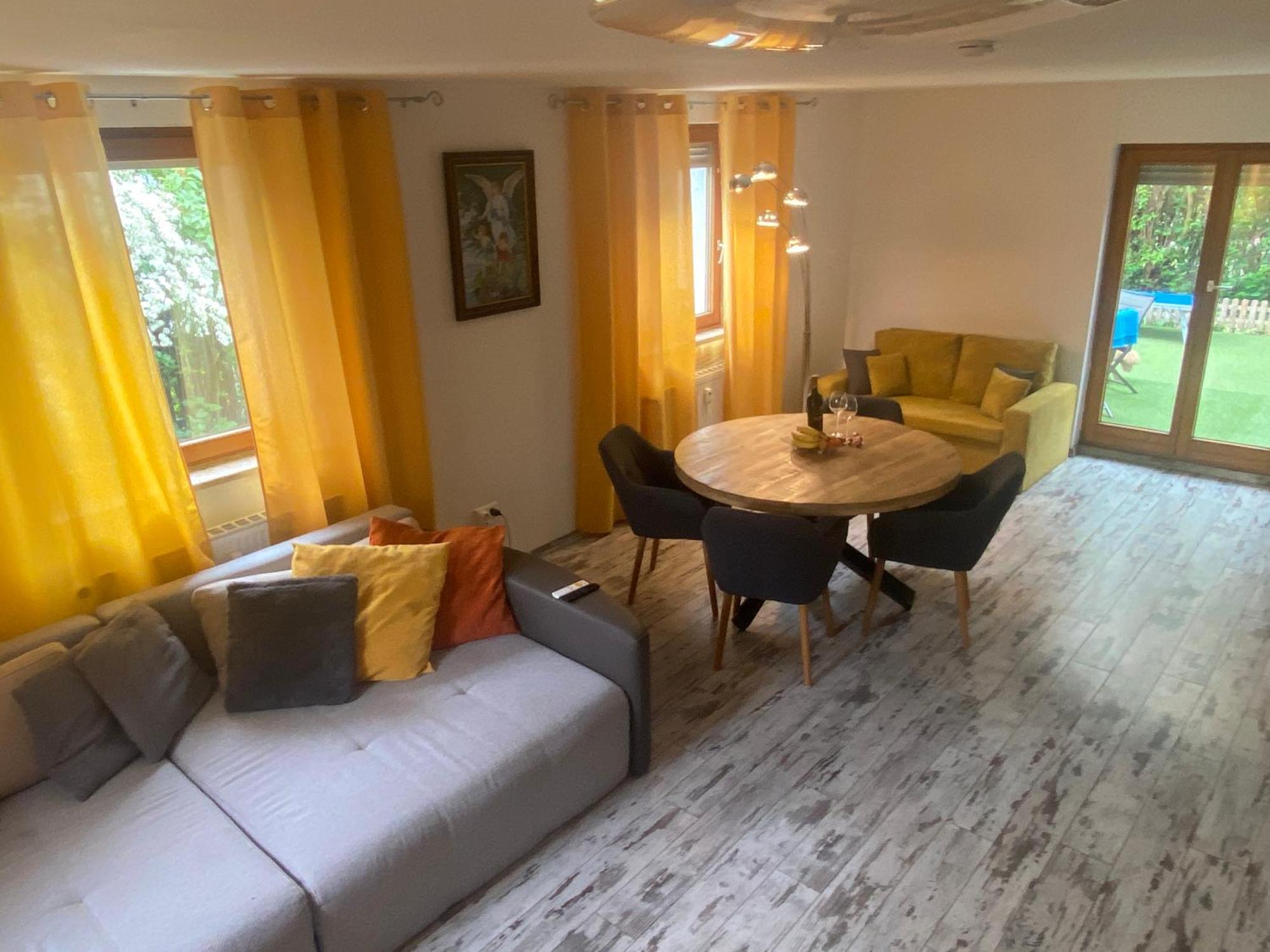 Zirndorf Sweet Home מראה חיצוני תמונה