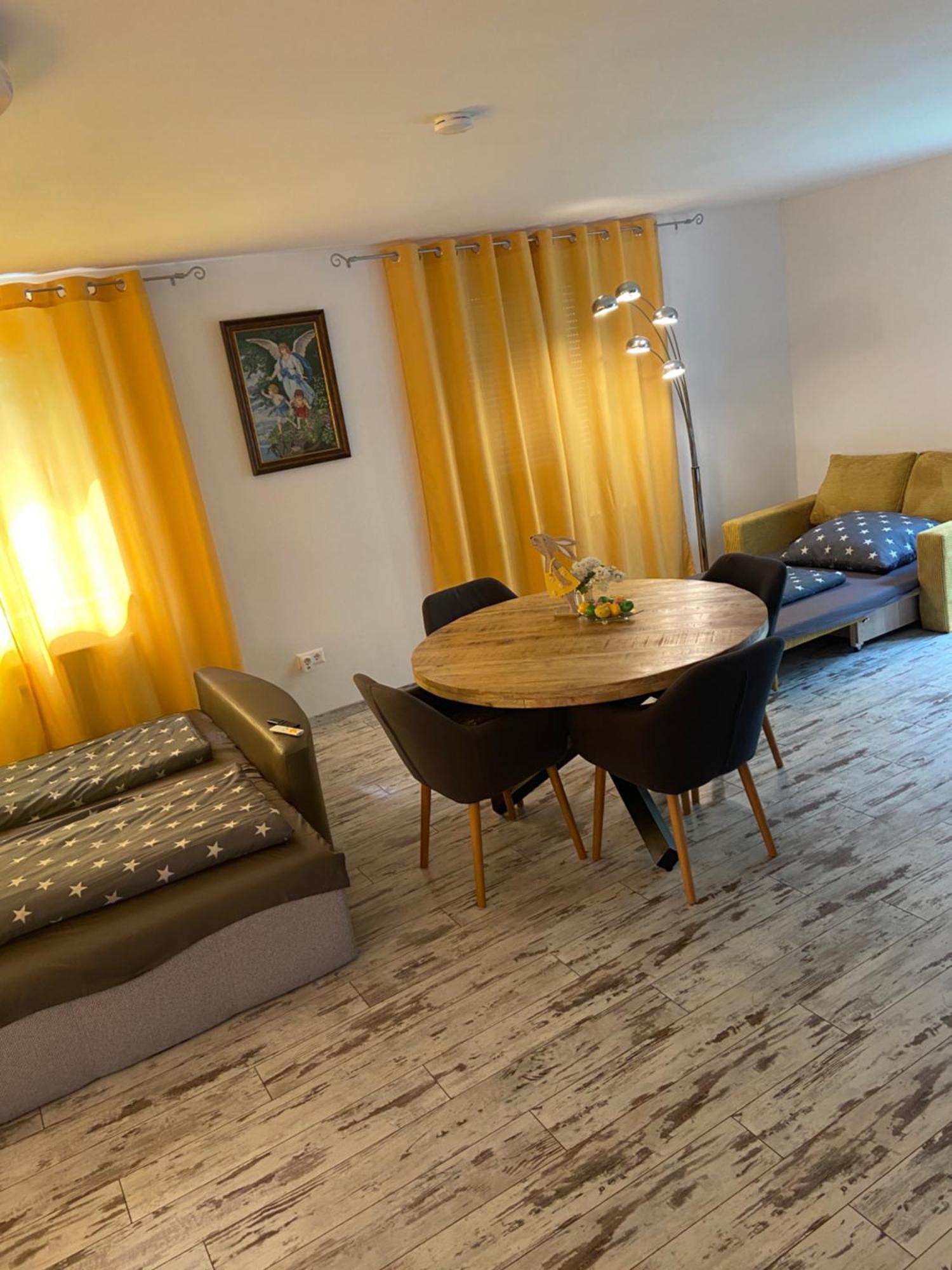 Zirndorf Sweet Home מראה חיצוני תמונה